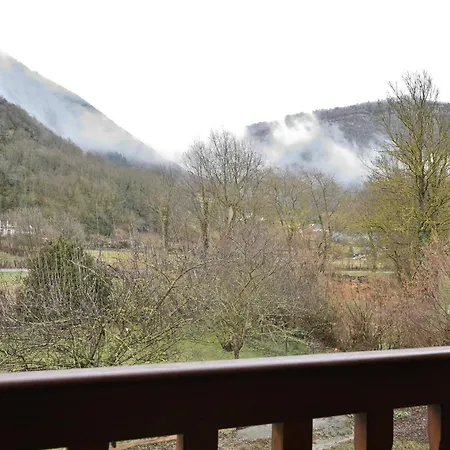 Les Hélianthèmes 3* Guchen