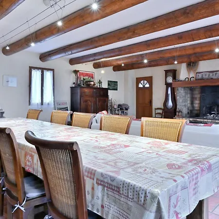 Les Helianthemes Panzió