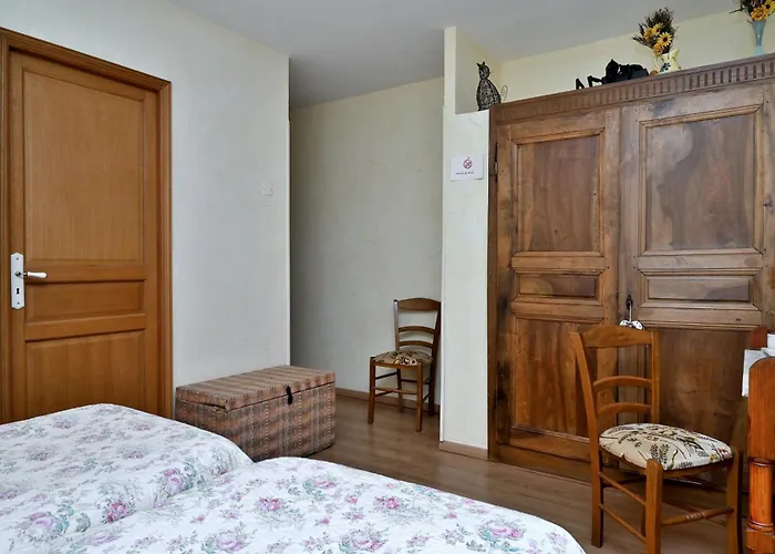 Les Helianthemes Guchen