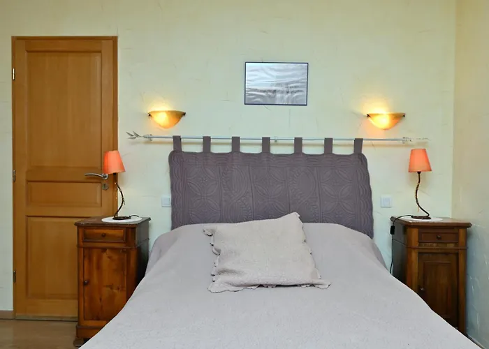 Les Helianthemes Bed & Breakfast