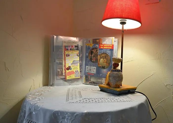 Panzió Les Helianthemes