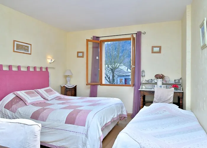 Les Helianthemes Bed & Breakfast